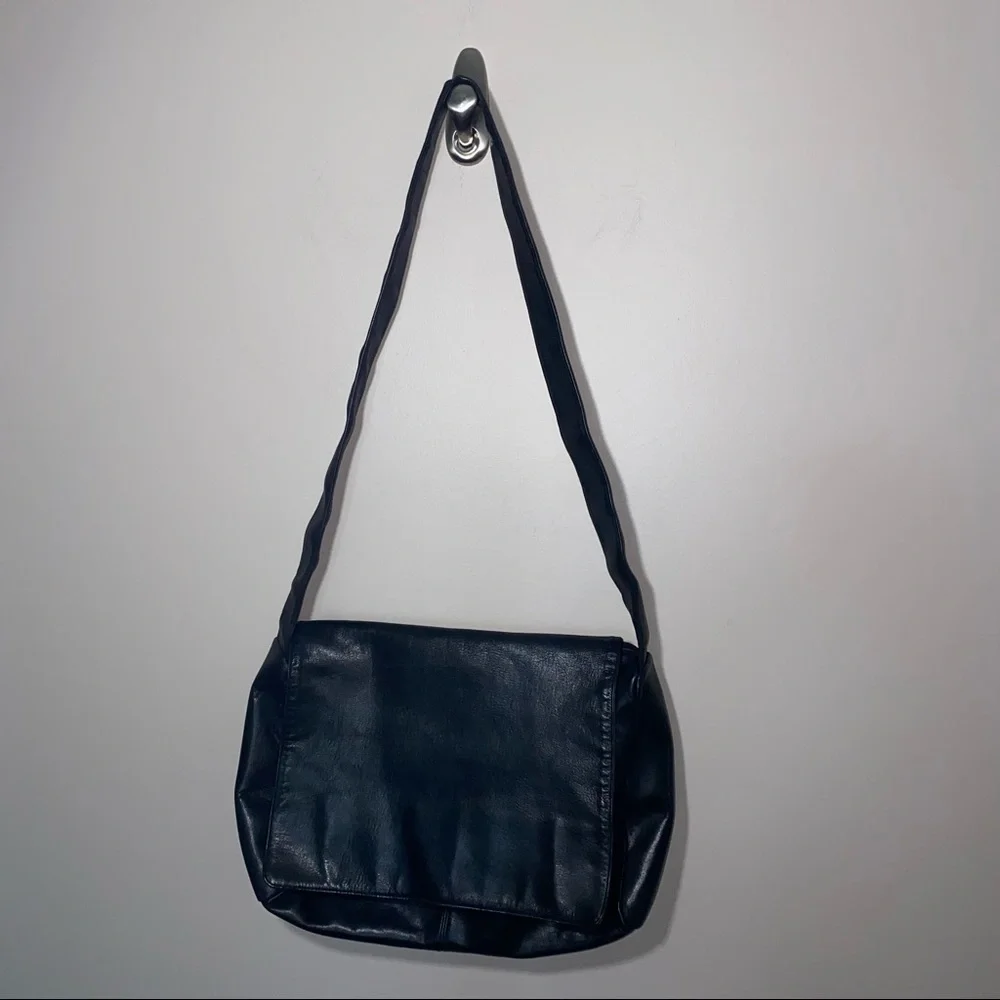 Perlina Black Leather Crossbody Messenger Bag purse